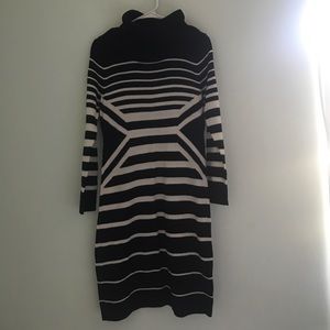 🖤 DressBarn Black & White Sweater Dress 🖤